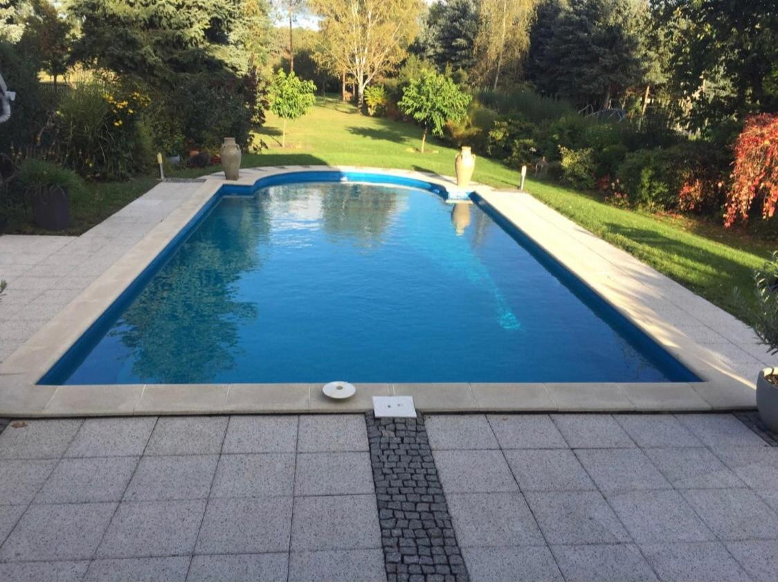 Appartement B Our Guest At New Flat Nearby Dresden !!!Pool!!! à Frauendorf  Extérieur photo